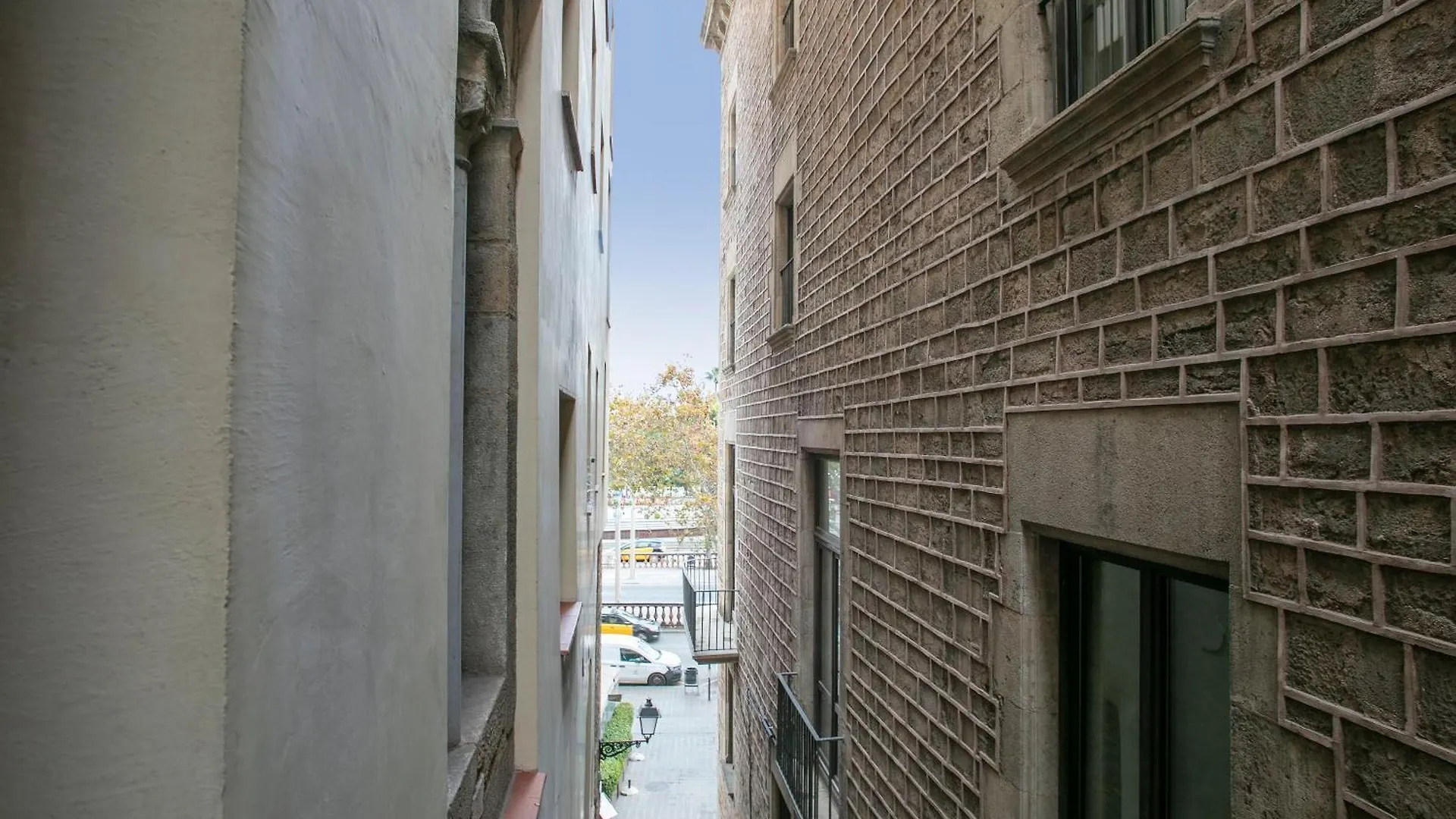 Alcam Dali Apartment Barcelona