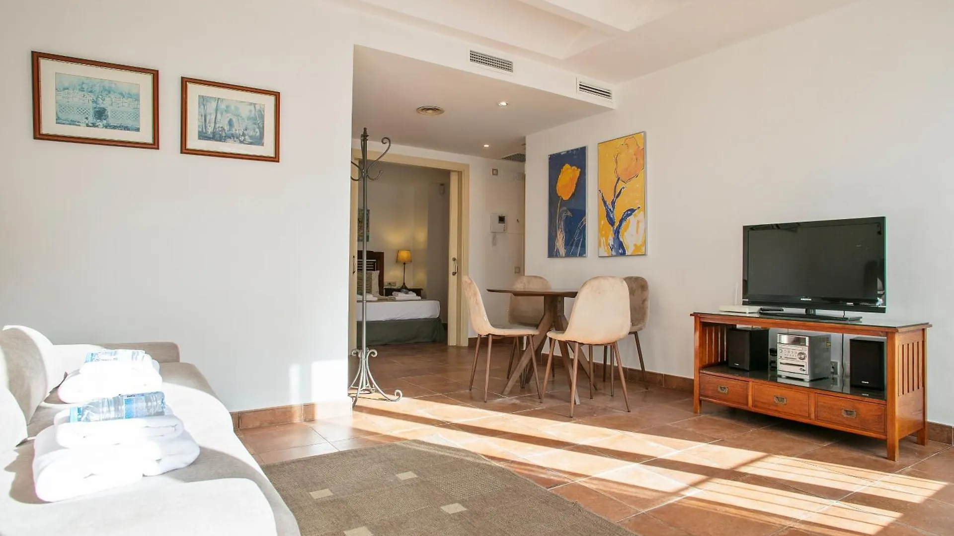Alcam Dali Apartment Barcelona