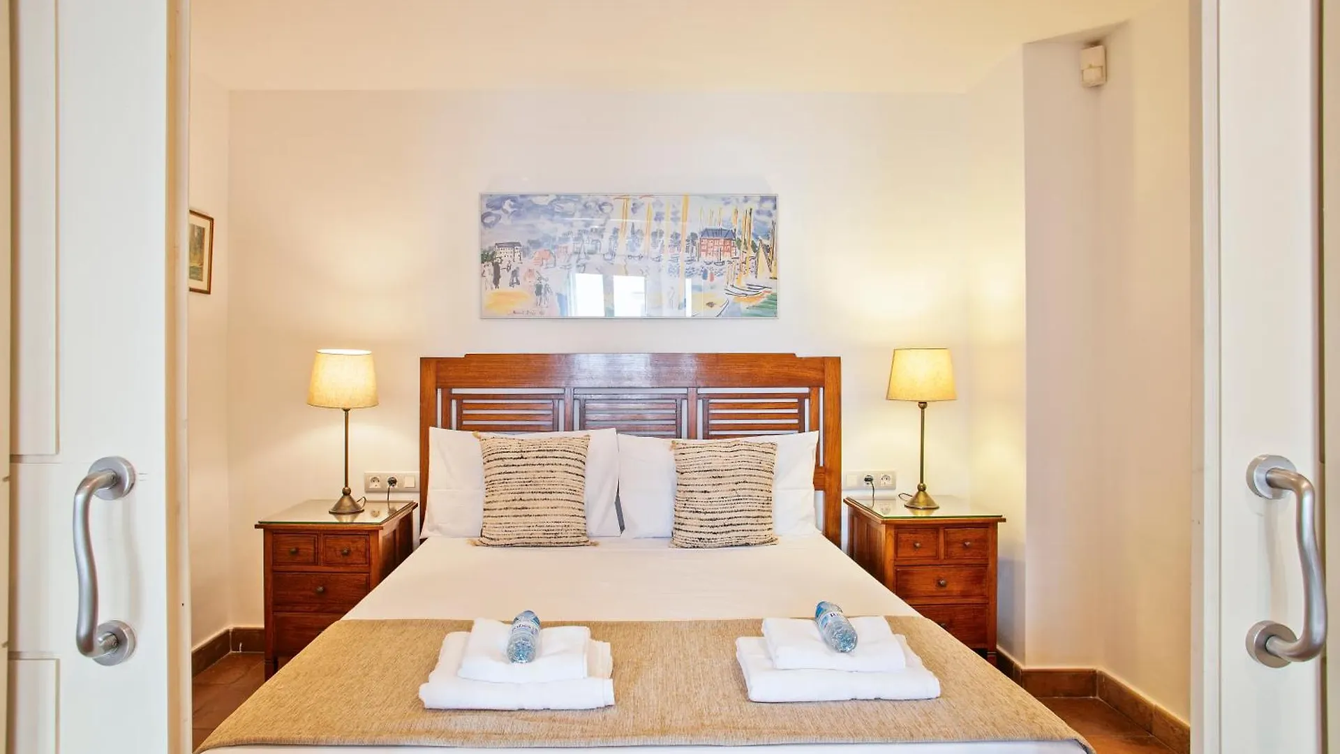Alcam Dali Apartment Barcelona
